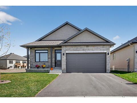 252 O'Donovan Drive virtual tour image