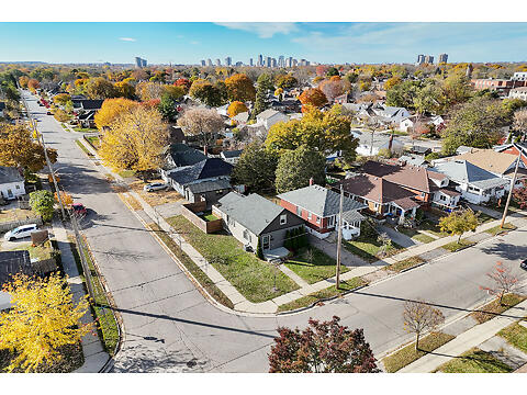 145 Brisbin Street virtual tour image