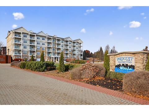 Unit #207-175 Water Street W virtual tour image