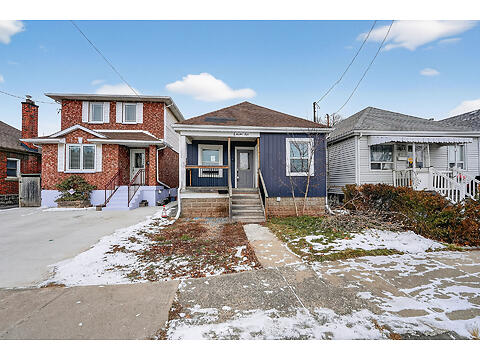 49 Allan Ave virtual tour image