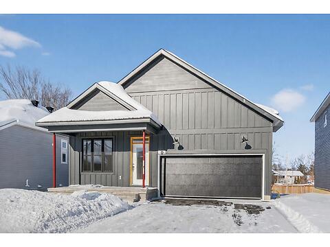 654 Fisher Street virtual tour image