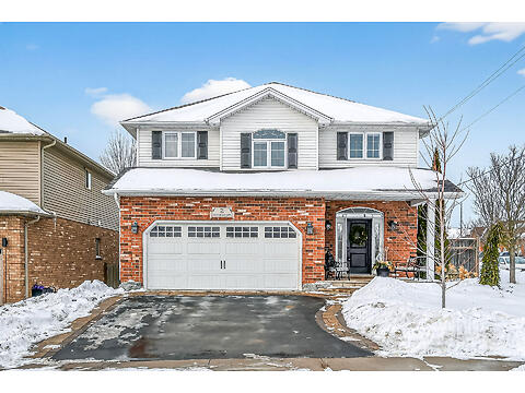 2 Southwood Cres. virtual tour image