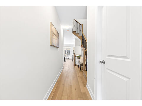 16 Singhampton Road virtual tour image