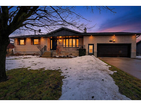 22270 Adelaide Rd virtual tour image