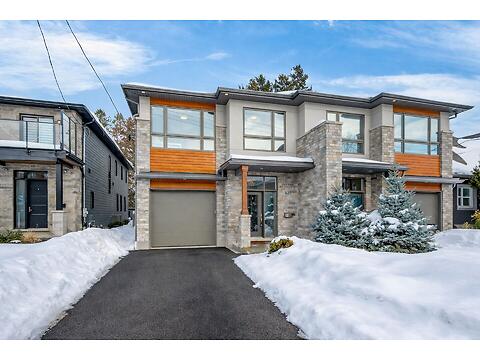 839 Riddell Avenue North virtual tour image