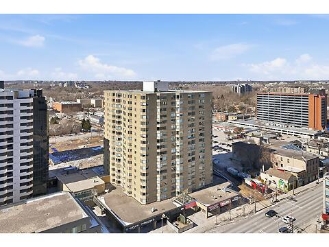 1503-695 Richmond Street virtual tour image