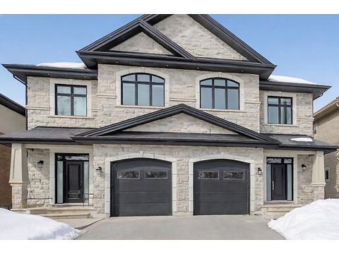 71 Eleanor Drive virtual tour image