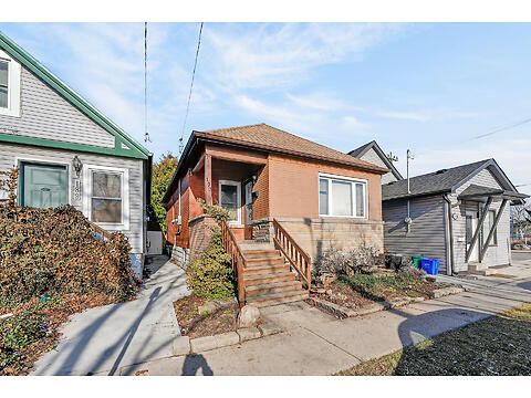 193 Tragina Ave N virtual tour image