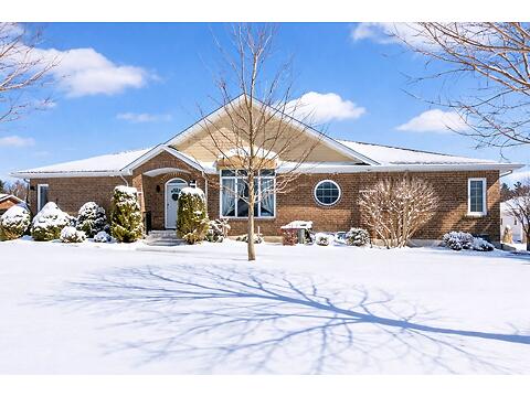 20 Nighthawk Crescent virtual tour image