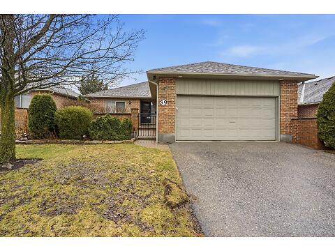 39 - 5 Cadeau Terrance virtual tour image