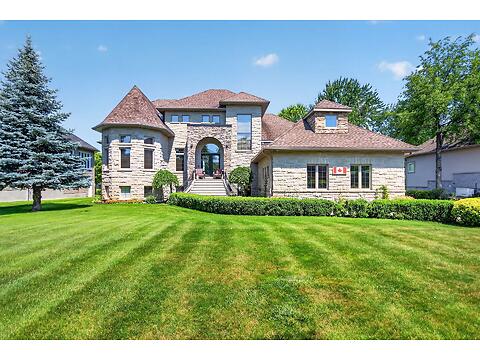 6715 Suncrest Dr virtual tour image
