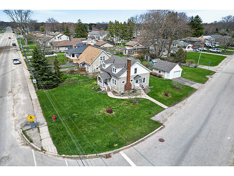 29 Rosemount Ave virtual tour image