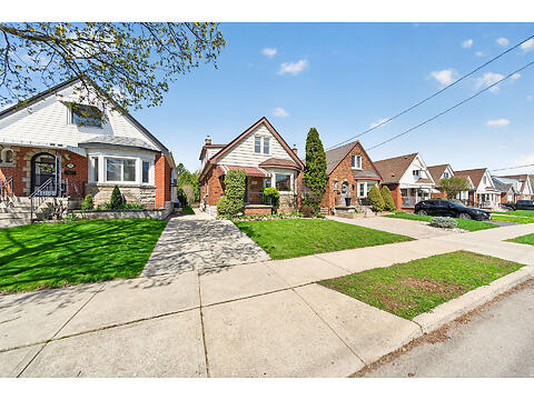188 Wexford Ave S virtual tour image