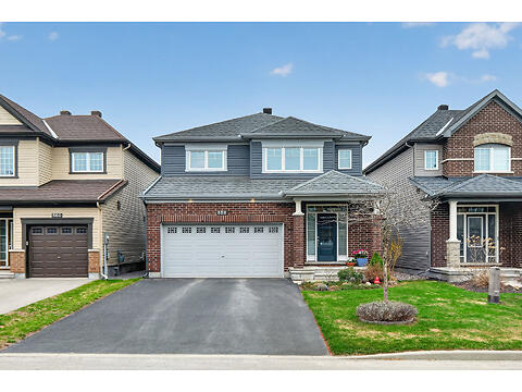 558 Genevriers Street virtual tour image