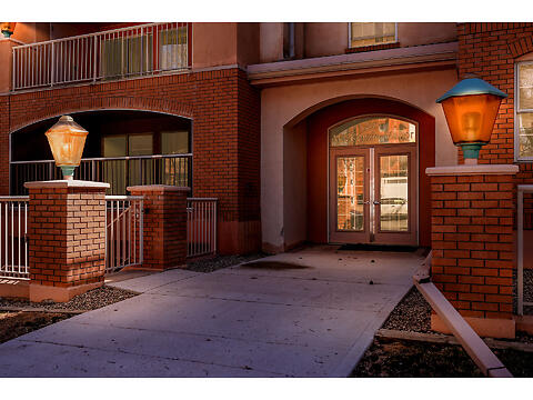 201-2315 Cornwall St. virtual tour image