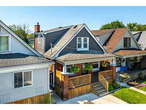 131 Garside Ave N. virtual tour image