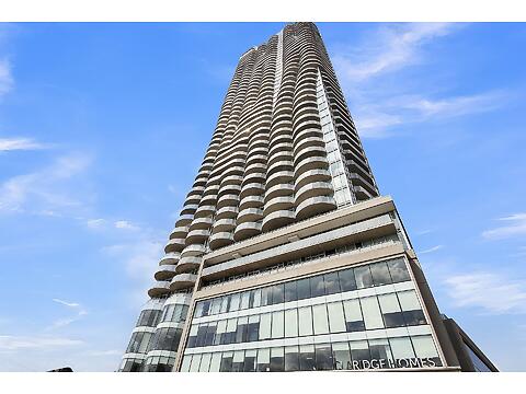 #902-805 Carling Avenue virtual tour image