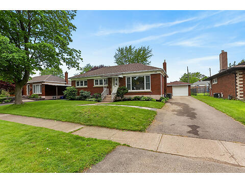 188 Price Ave virtual tour image
