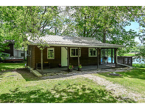 2 Townline Rd E virtual tour image