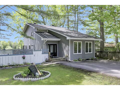 1312 Bayview Drive virtual tour image