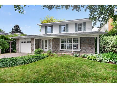 1953 Mulberry Crescent virtual tour image
