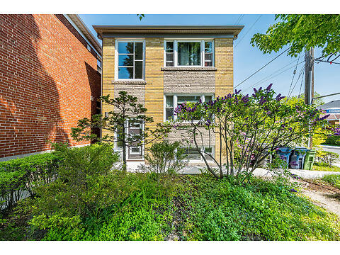 1-40 Emerald Crescent virtual tour image