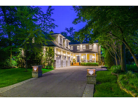 8 Woodward Avenue virtual tour image