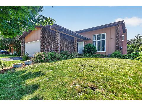66 Beaufort Dr virtual tour image