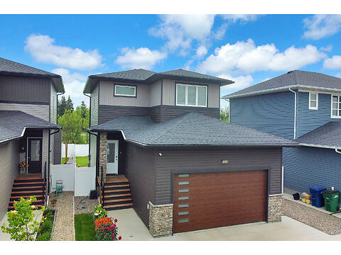 1049 Maplewood Drive virtual tour image