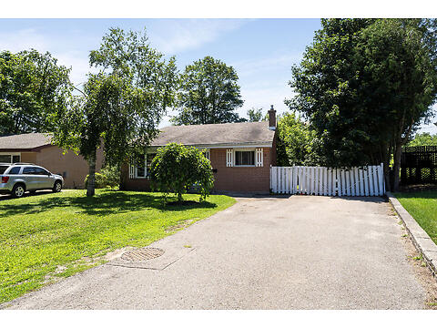 32 Mowbray Pl virtual tour image