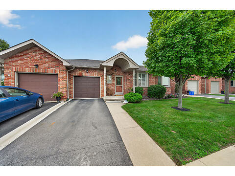 21 Twentyplace Blvd virtual tour image