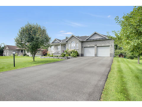 3318 Morningmist Way virtual tour image