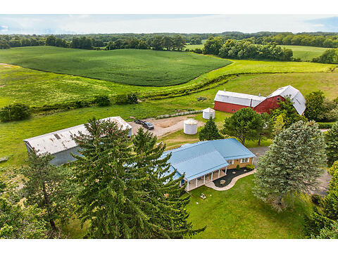 7011 Dickenson Rd E. virtual tour image