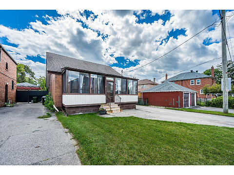 1 Davidson Ave virtual tour image