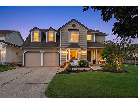 105 Stefanie Cres. virtual tour image