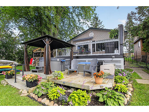 172 Richards Lane virtual tour image