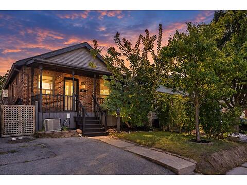 37 Seventeenth St virtual tour image